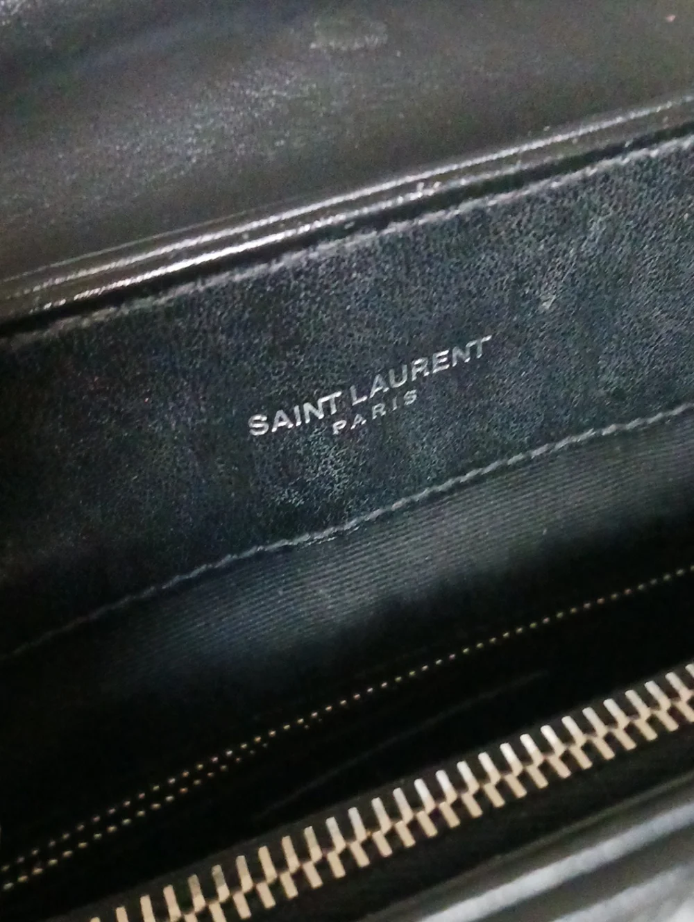 YVES ST LAURENT LOULOU TOP HANDLE BAG MATELASSE